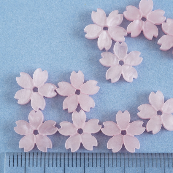 【10個】11mm 桜 のパーツ  薄ピンク ꕤ*.ﾟ 2枚目の画像