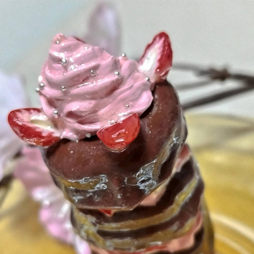 チョコとイチゴのコラボ！贅沢！チョコまみれのパンケーキタワー