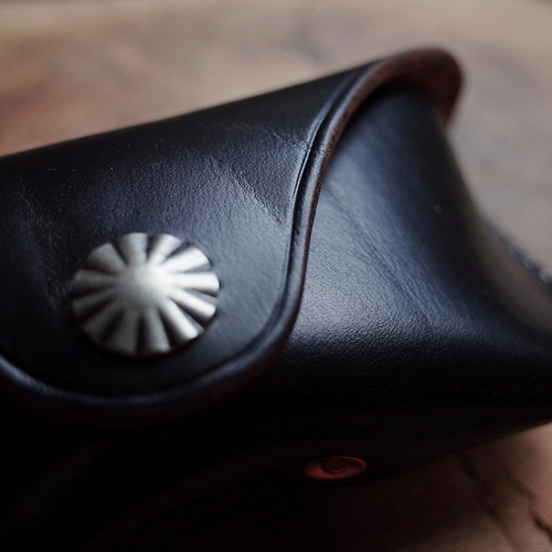 手作りの眼鏡ケース、HORWEEN社の本革製、レトロな耐圧性、3色から選択