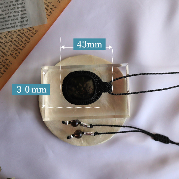 ペンダントトップ ネックレス 天然石 大きめ 金属アレルギー対応  マクラメ 黒紐 ヒーラーズゴールド 410105 大 12枚目の画像