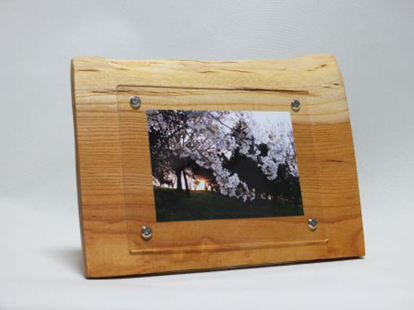 天然無垢板のフォトフレーム　欅の天然木　No.56　L-56 1枚目の画像