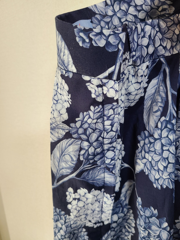 リバティタナローン紫陽花プリントの、裏地付きスカート 5枚目の画像