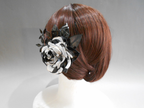 花簪　薔薇・バラ（黒）髪飾り 8枚目の画像