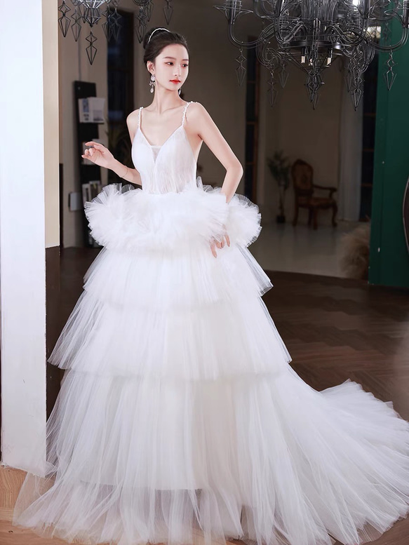 ウェディングドレス　フリル　チュールドレス　スパゲッティストラップ　二次会　前撮り（WD242121） wedding リボンワンピース 可愛い