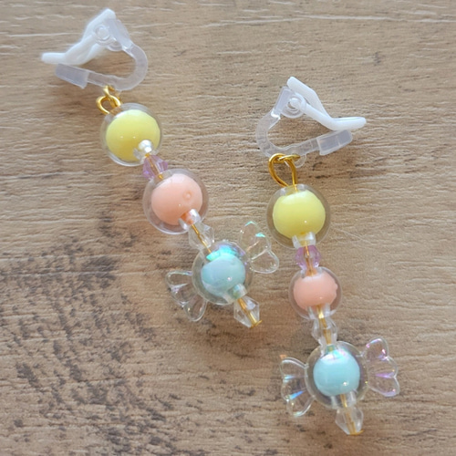 子供 ビーズ イヤリング☆〈17〉