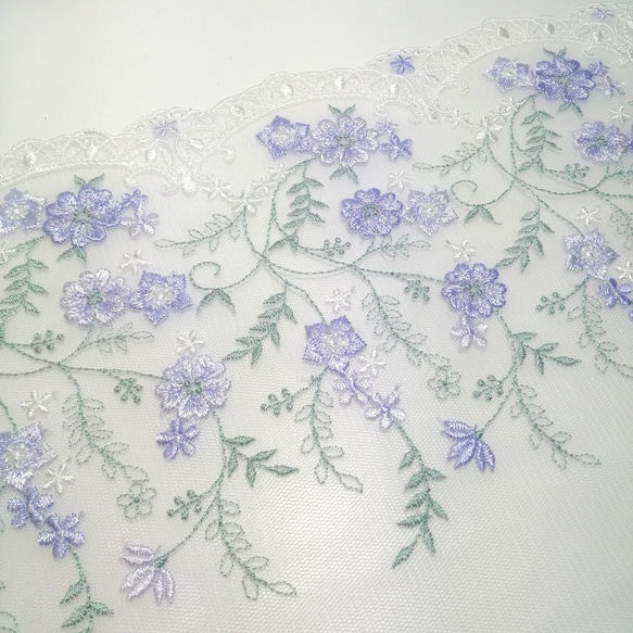 1m 高品質 花柄いっぱい 刺繍 チュールレース　ハンドメイド　生地　手芸　素材　はぎれ　 3枚目の画像
