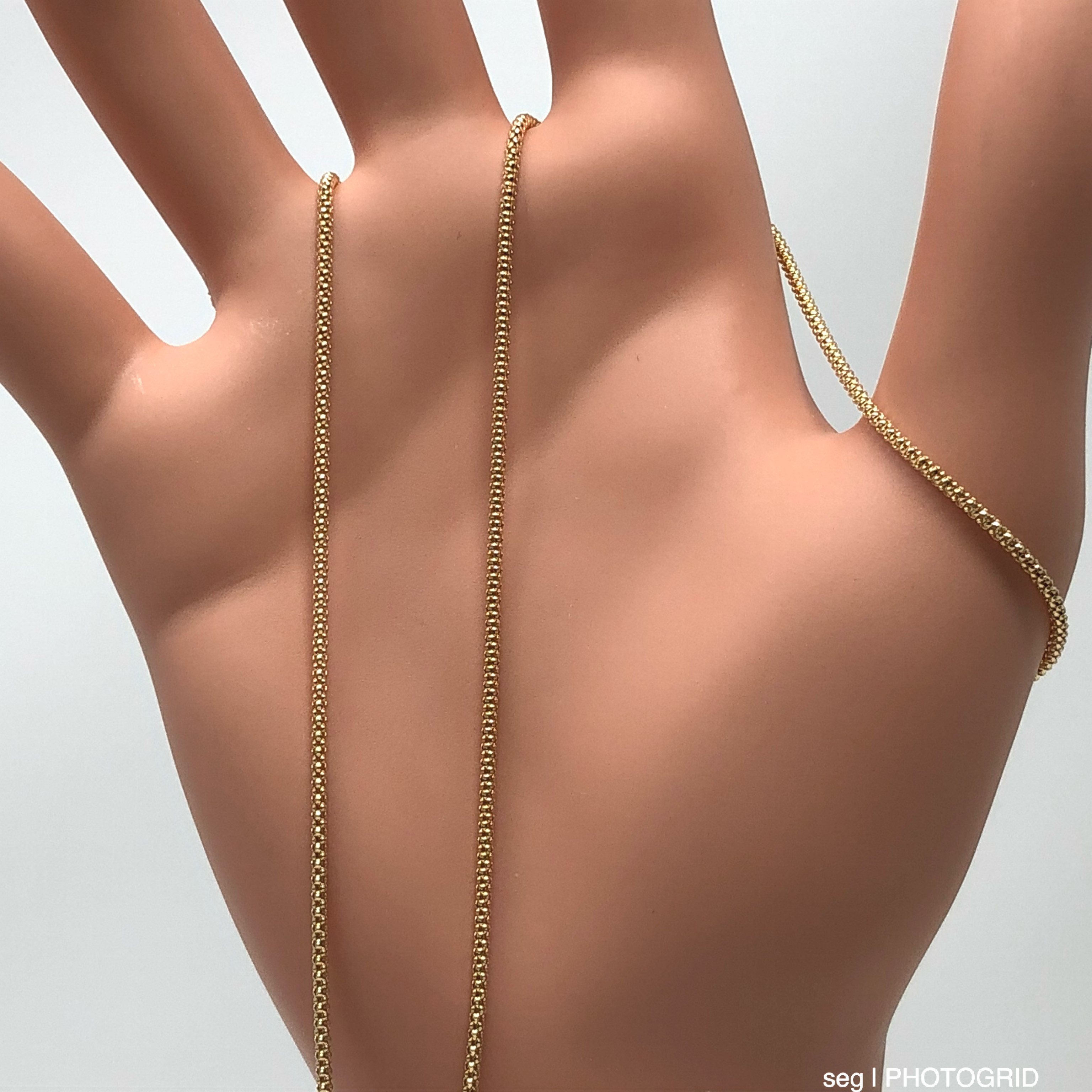 k18YG AU750 18金　イエローゴールド  マルベリー デザイン の幅1.4ミリ