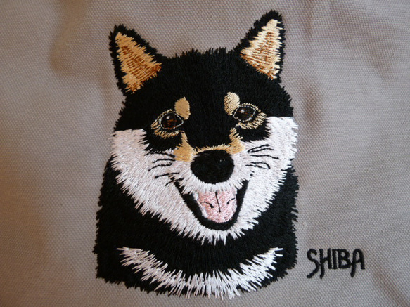 黒柴犬　刺繍トートバック　 4枚目の画像