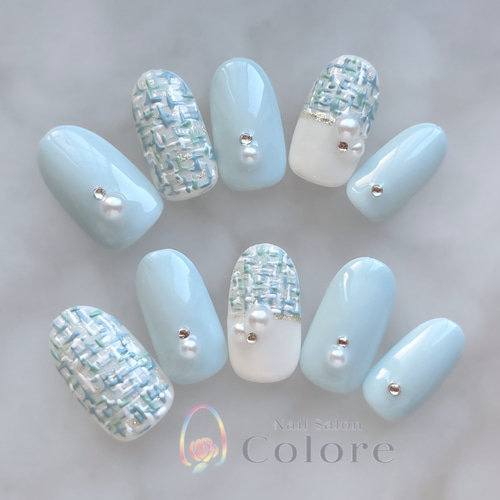 パステルブルーのツイードネイルチップ 冬ネイル ツイードネイル