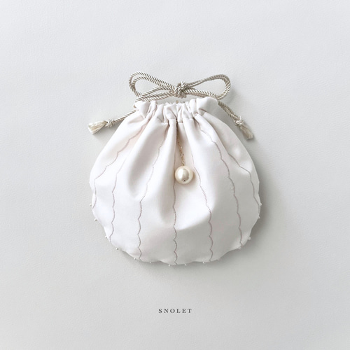 Amulette 真珠貝のミニポーチ｜巾着ポーチ｜コーニッシュクリーム