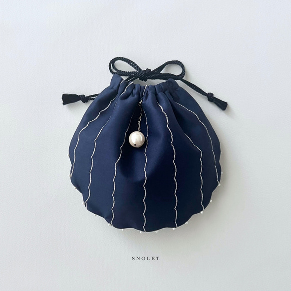 海外限定スパイク販売 特集掲載｜Amulette -真珠貝- 巾着ポーチ / ネイビーレイク 財布・ケース・小物入れ
