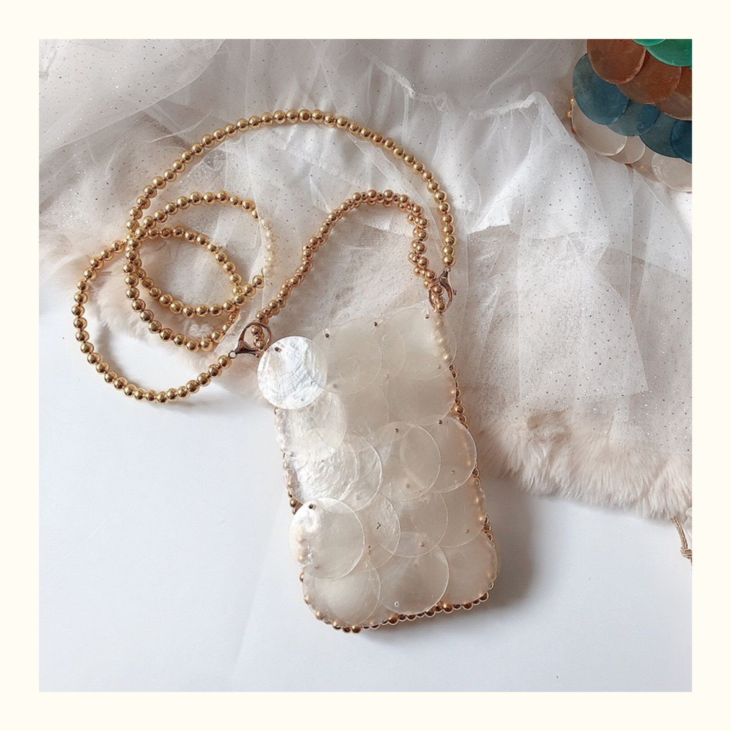 ♡クラッチバッグ　可愛いパーティーバッグ9～14日届け送料込み