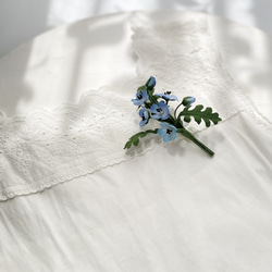 布花ブルーの小花が可愛いネモフィラのコサージュ。　母の日のプレゼントに 12枚目の画像