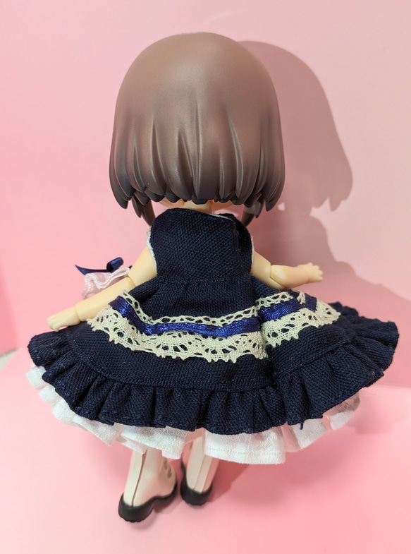 ねんどろいどどーる お洋服 シックリボンワンピ 3枚目の画像