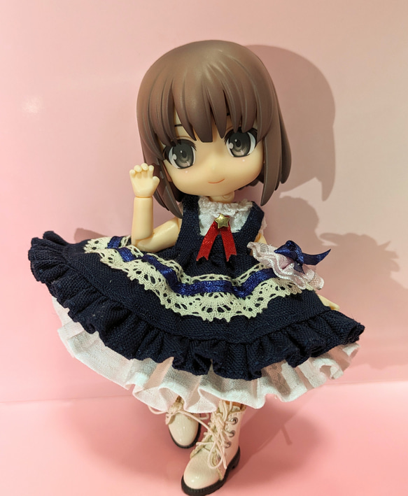 ねんどろいどどーる お洋服 シックリボンワンピ 1枚目の画像