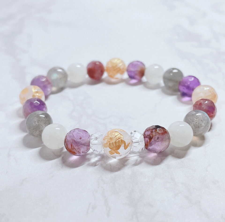 ✦厄災から身を守る 四神相応ローズクォーツ金彫り・アメジスト・ラブラドライト 天然石ブレスレットNo695