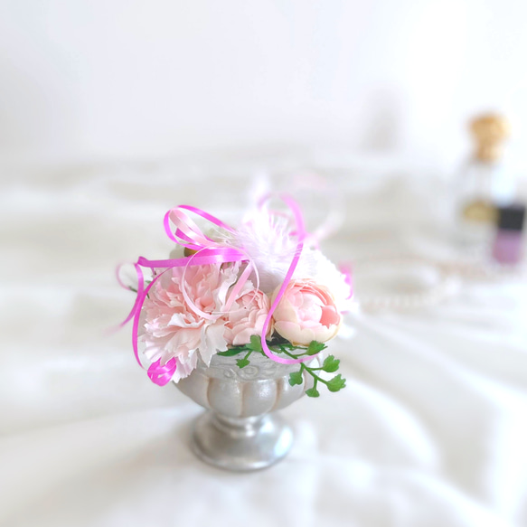 《 母の日 》フラワーギフト　creema限定　カーネーション　ミニアレンジ　枯れない花　ピンク　プレゼント　感謝 2枚目の画像