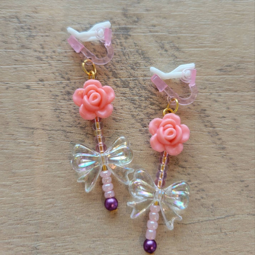 子供 ビーズ アクセサリー イヤリング★ピンクリボン a74051837b049cb7e27ec829b31752