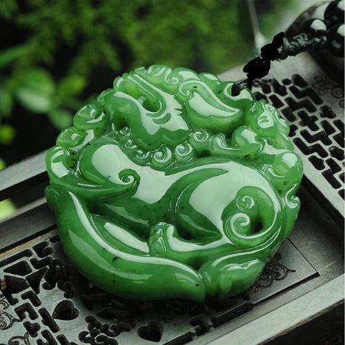クリーマ限定 マレー翡翠 ひすい 龍 御守り ペンダント 干支 辰年