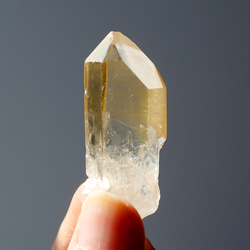 ゴールデンヒーラー グラウンディング 原石 水晶 鉱物 希少石 天然石 13枚目の画像