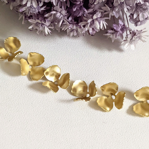 こぶり 3弁 メタル フラワー マットゴールド 12㍉ 6個 花 花びら 通し  