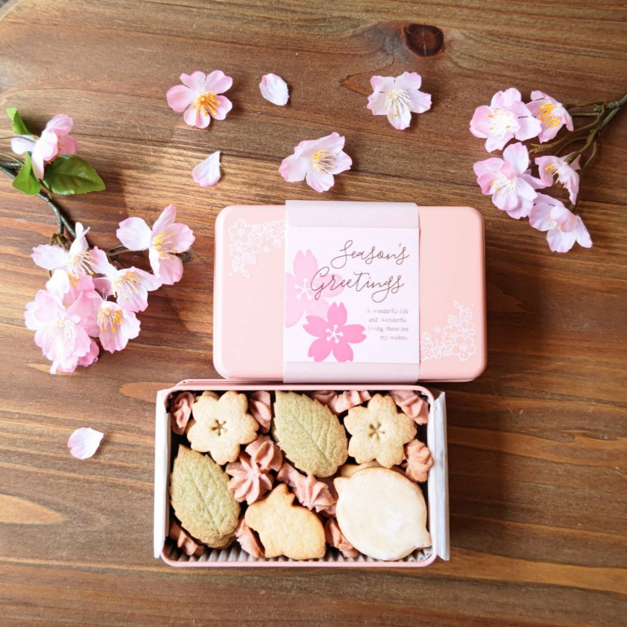 手づくりクッキー 焼き菓子 専用　桜のクッキー缶