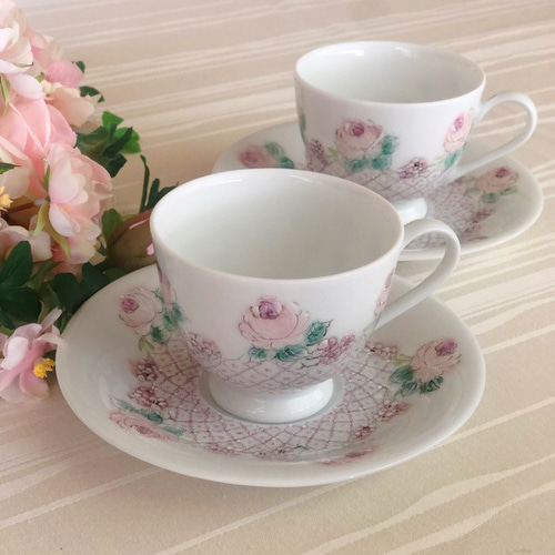 レーシーwhite・コーヒー紅茶兼用カップ＆ソーサー（陶磁器） 小皿