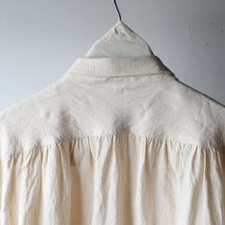 Linen open gather blouse "Sakura" 13枚目の画像