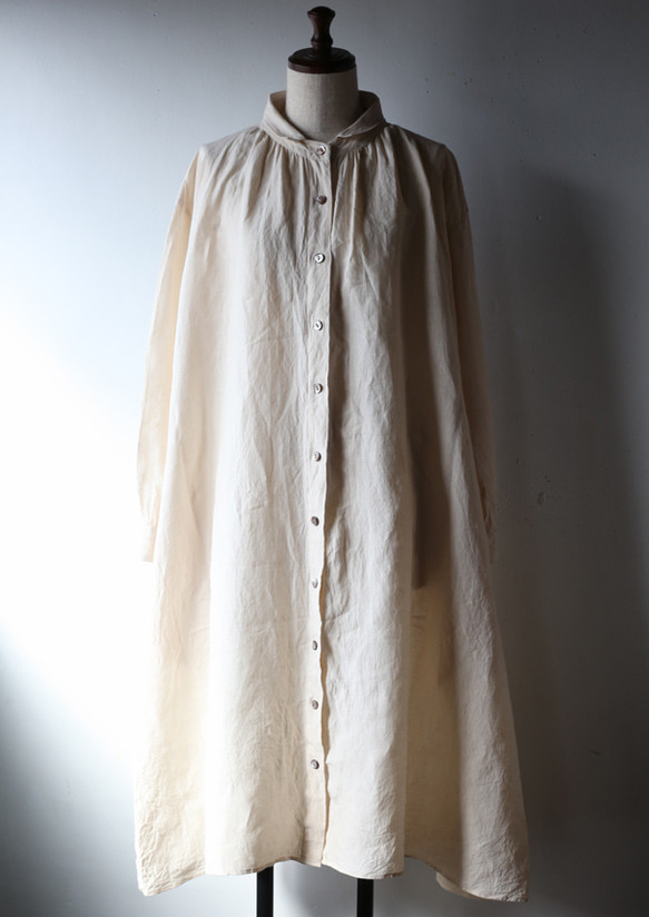 Linen open gather blouse "Sakura" 1枚目の画像