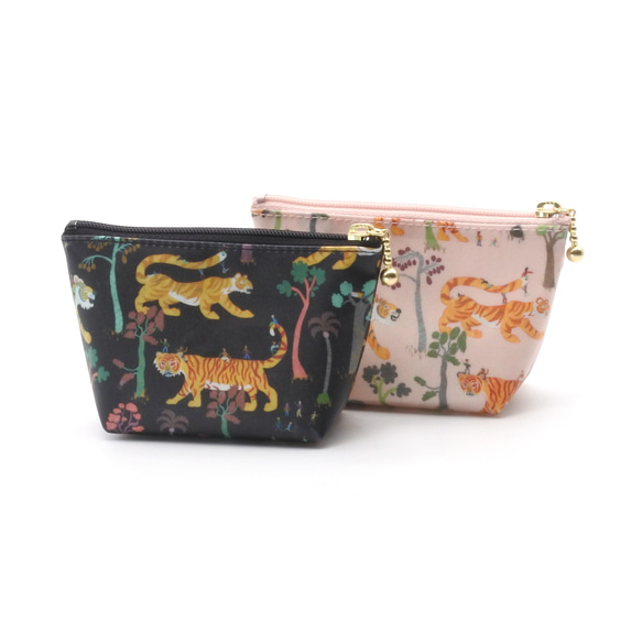 お取り置き☆リバティ＊秋冬 新柄／ラミネート／中身が見えるポーチ＊ねこ お取り置き☆リバティ＊秋冬 新柄／ラミネート／中身が見えるポーチ＊ねこ