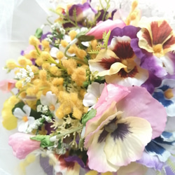三色堇花束紫羅蘭含羞草胸花婚禮 第9張的照片