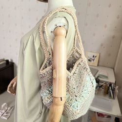 手編みのおばあちゃんバッグ 1枚目の画像