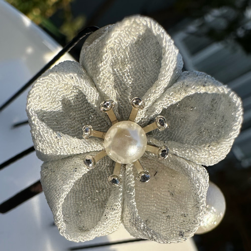 つまみ細工髪飾り 【受注制作】一輪つまみ細工 Uピン 卒業式 和装