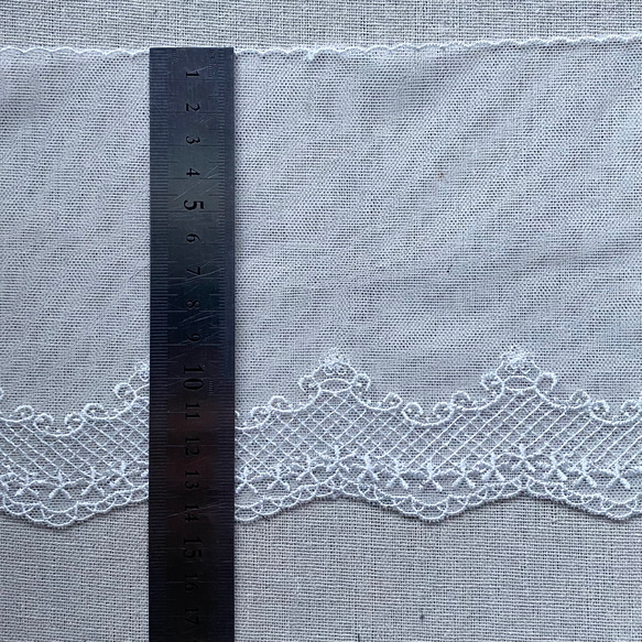 1m 広幅 美しい 花 フラワー 刺繍 チュールレース 白 BK240304 ハンドメイド 手芸 素材 材料 4枚目の画像