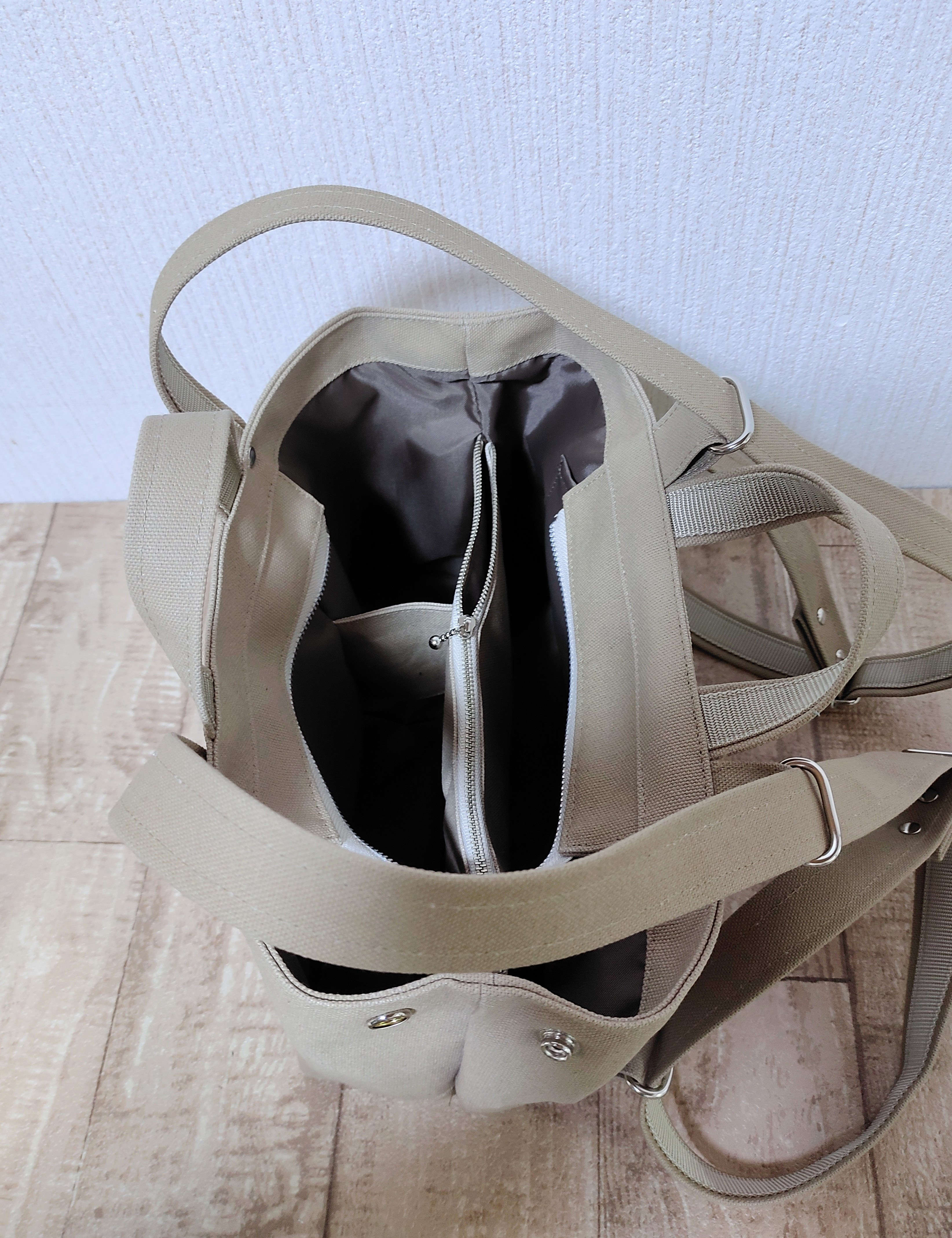 ミニ仕切り帆布リュック（サンドベージュ）