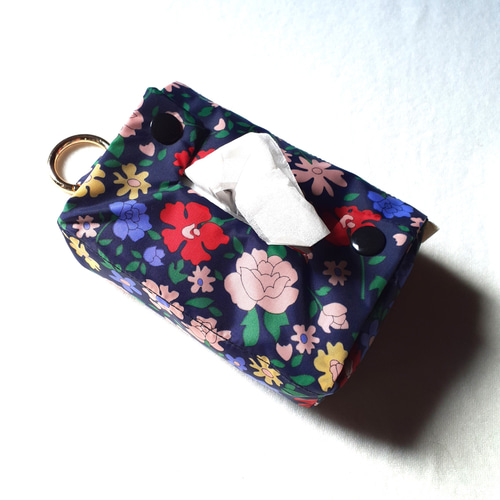 ピピ様ポケットティッシュケース ポケットティッシュケース 花粉症対策に 防水 ポケットティッシュが3