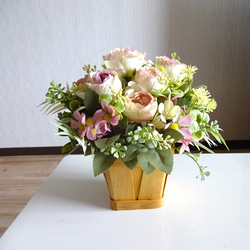 母の日予約販売　素敵な薔薇のアレンジメント 1枚目の画像