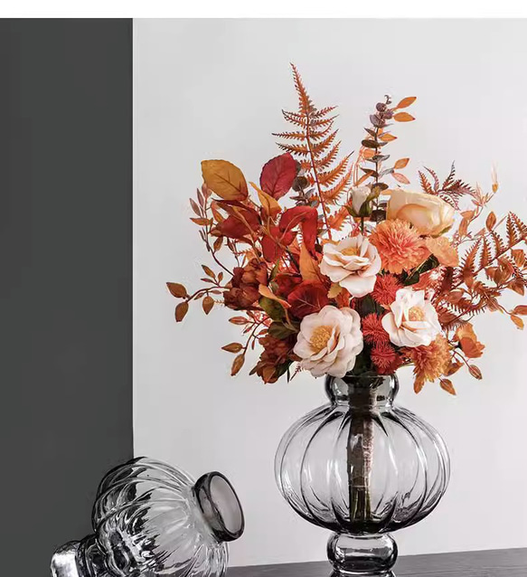 ちょうちん型のガラス花瓶 6枚目の画像