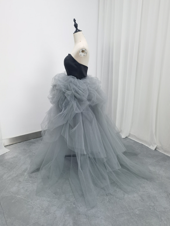 送料無料！カラードレス  アシメドレス ブルーグレー ベアトップ  チュールスカート  前撮り 3枚目の画像