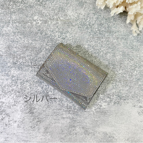 ♦︎美品♦︎ レスポ 財布 二つ折り オーロラ シルバー メタリック コンパクト ♪♪再販♪♪手のひらサイズの三つ折り財布〈PUKA〉オーロラ 三つ折り