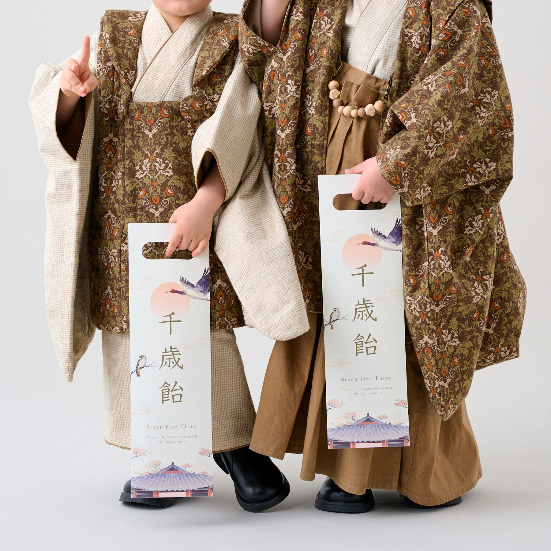 【安心の送料込】名入刺繍千歳飴袋　オーダーページ　ハンドメイド　七五三 和柄 綿