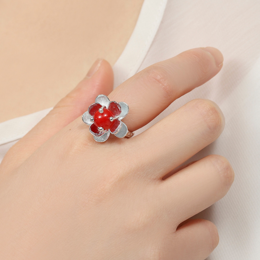 ～芍薬～珊瑚(染め)リング【silver925】調節可能◇お出かけ◇金属アレルギー対応◇シルバー指輪◇誕生石◇3月