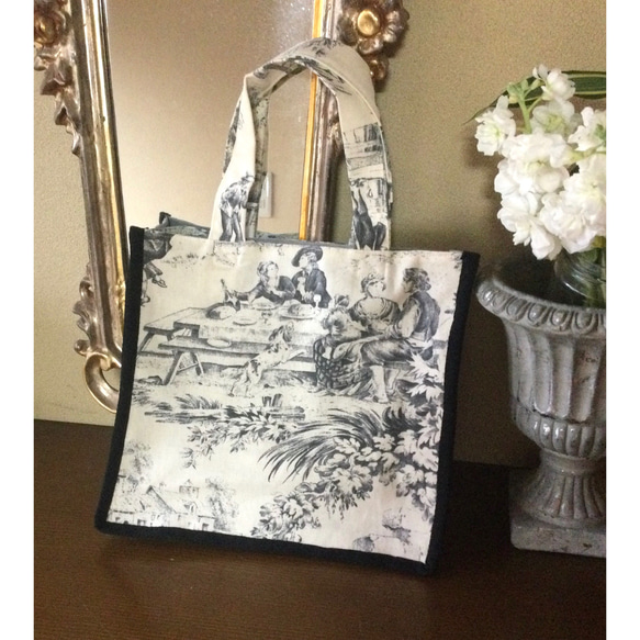 Toile de jouy プチトートバッグ　お買物、お出掛けに【sac carré】 5枚目の画像