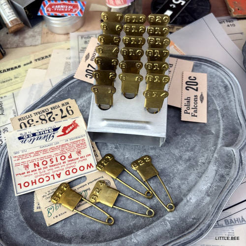 断捨離　ヴィンテージ ラベル　ピアノロール　ランドリーピン 631c64bc5ca4787c4358aec708705c