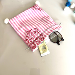 ポンポン巾着　インドブロックプリント　プレゼント 3枚目の画像