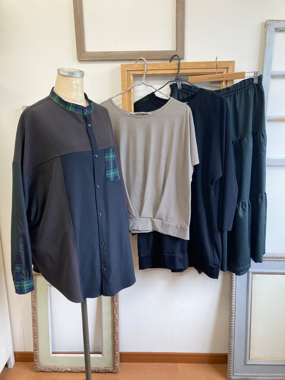 Creema春の福袋2024 ❤️洋服4点セット（黒、茶） 1枚目の画像
