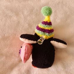 おやすみペンギン（コーラルレッドのクチバシ）＊ブタさん枕付き 7枚目の画像