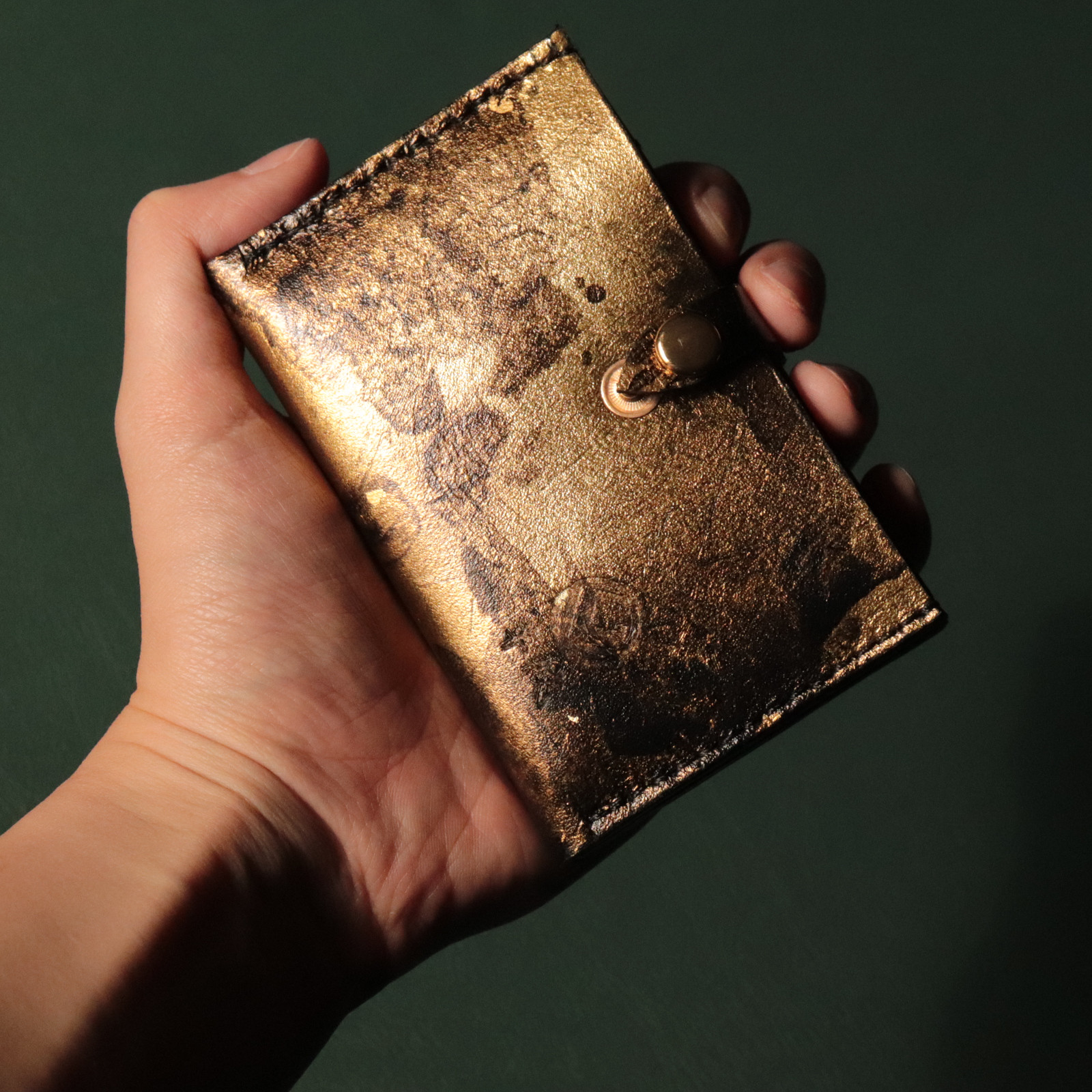 アコーディオン　カードケース　3ポケット　金　銀　ゴールド　シルバー　gold silver