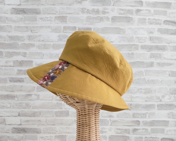 Sサイズ 小さい 小柄な人のつば広帽子:マスタードイエロー 黄色 サイズ調整付き 刺繍りぼん 春 母の日 プレゼント 5枚目の画像