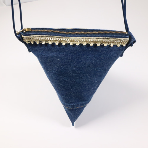 デニムリメイクバッグ Triangle shoulder bag セール】※【 2color 】リメイクウォッシュトライアングルデニム